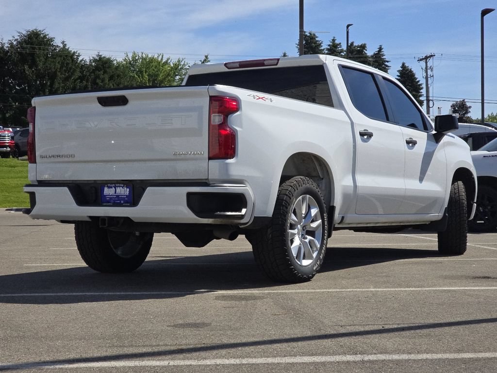 Used 2023 Chevrolet Silverado 1500 Custom AWD/4WD image 16