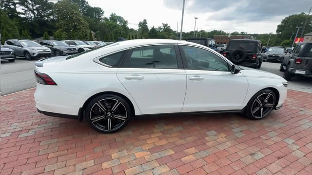 Certified 2023 Honda Accord Sport image 3