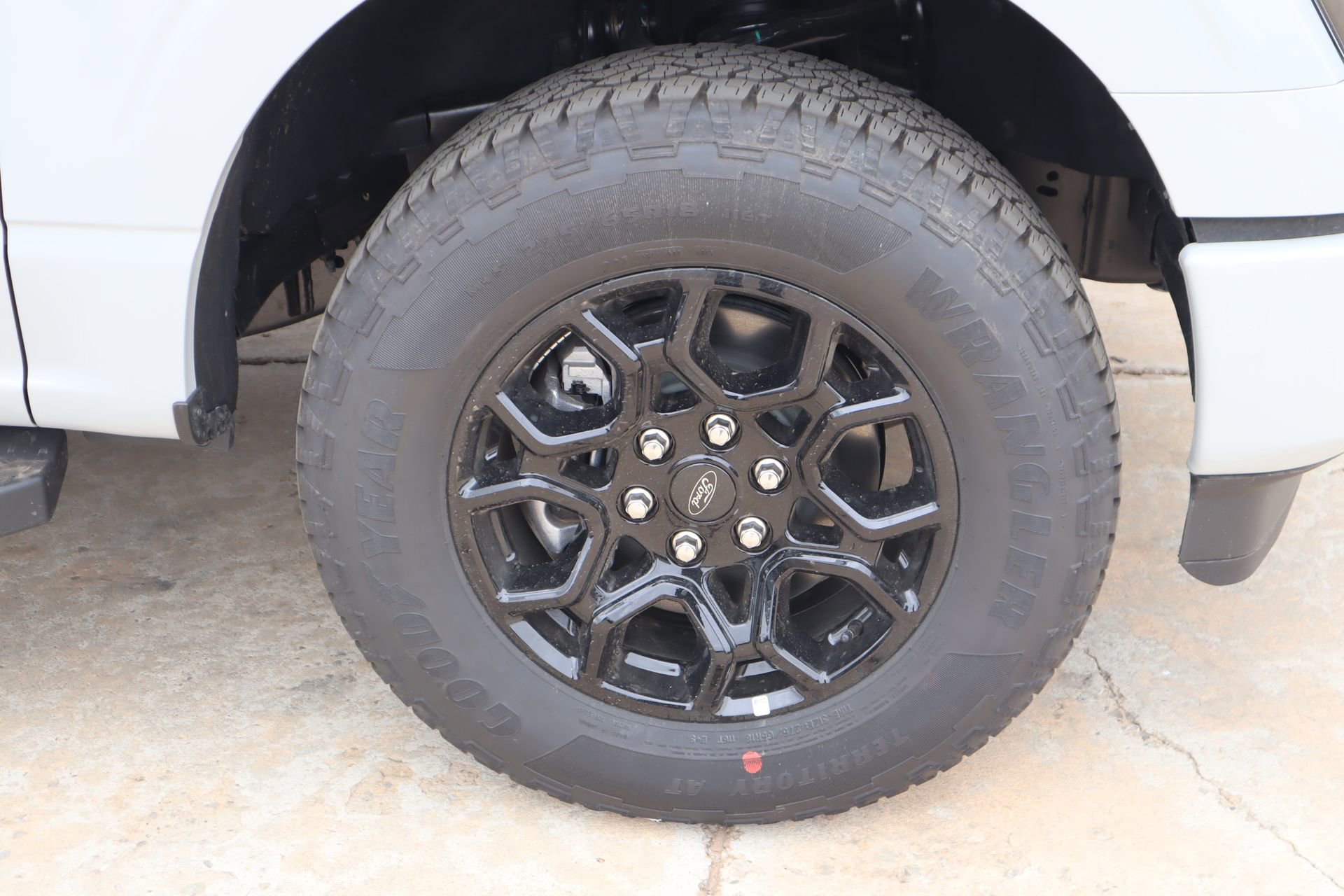 New 2026 Ford F150 Lariat w/ FX4 Off-Road Package AWD/4WD image 18