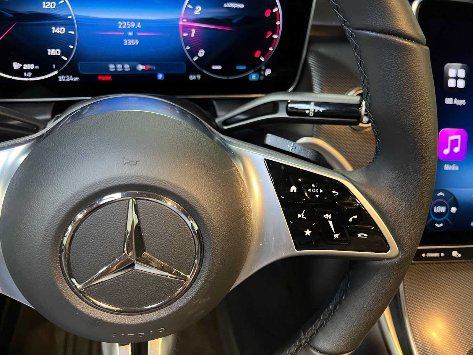 Used 2026 Mercedes-Benz GLC 300 4MATIC image 31