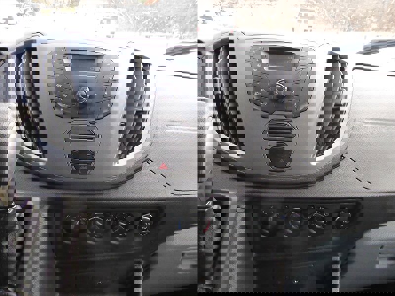 Used 2015 Ford Transit 350 XL image 13