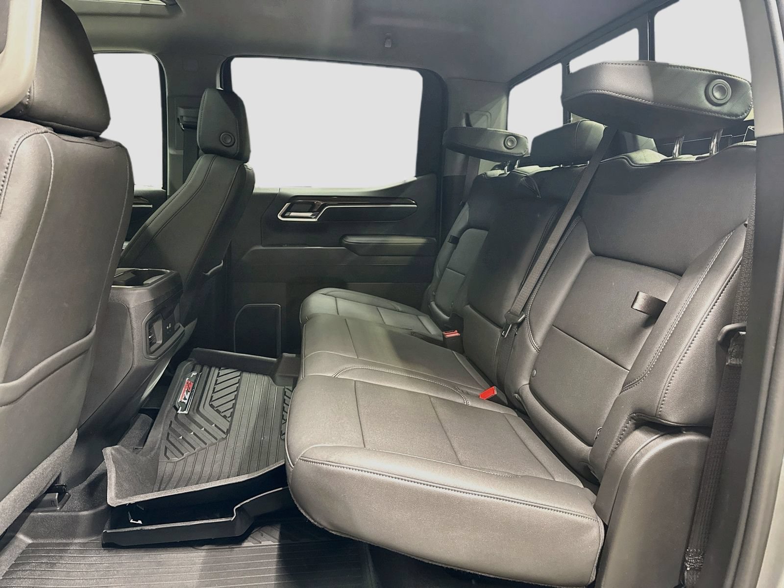 New 2026 Chevrolet Silverado 1500 RST w/ RST All Star Premium Package AWD/4WD image 29