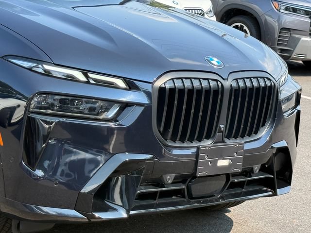 Certified 2024 BMW X7 xDrive40i w/ M Sport Package AWD/4WD image 8