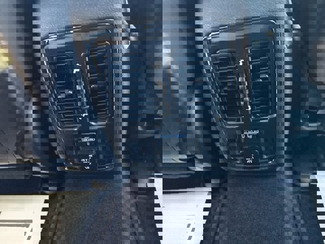 Used 2019 Jeep Grand Cherokee Limited image 16