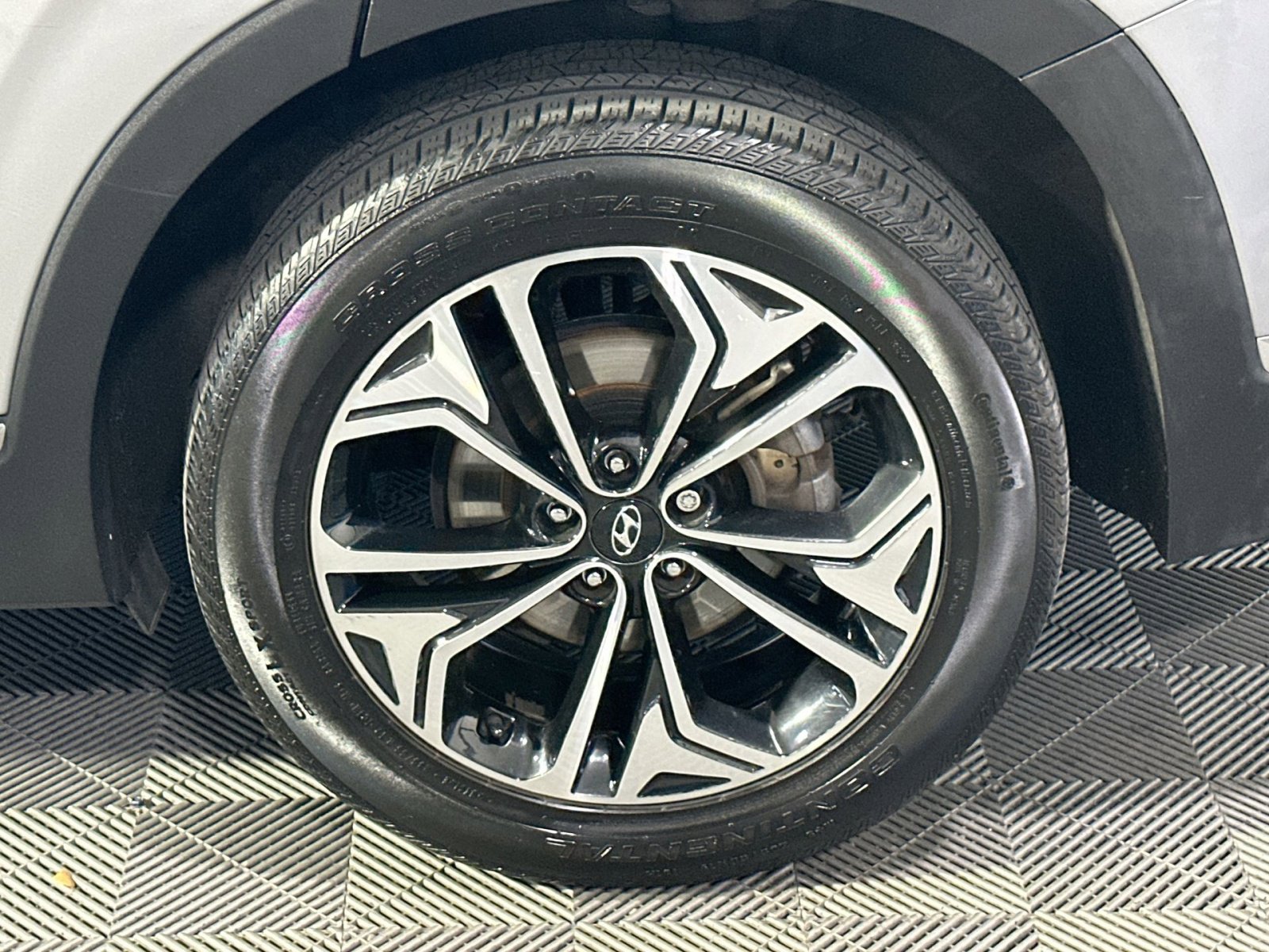 Used 2020 Hyundai Santa Fe SEL image 12