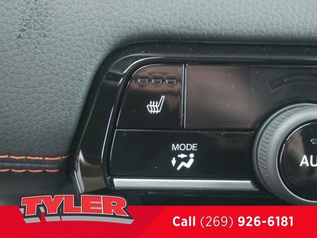 New 2026 Honda Pilot Sport image 32