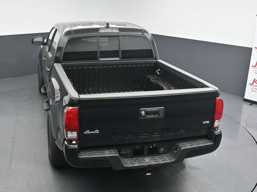 Used 2023 Toyota Tacoma SR AWD/4WD image 15