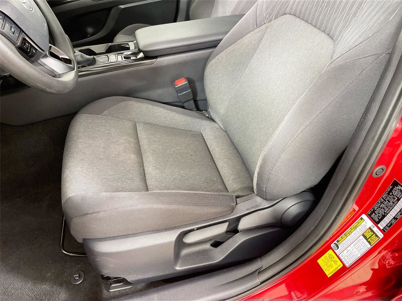 Used 2025 Toyota Camry LE image 20