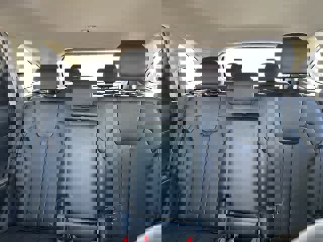 Used 2022 Kia Sorento S image 5