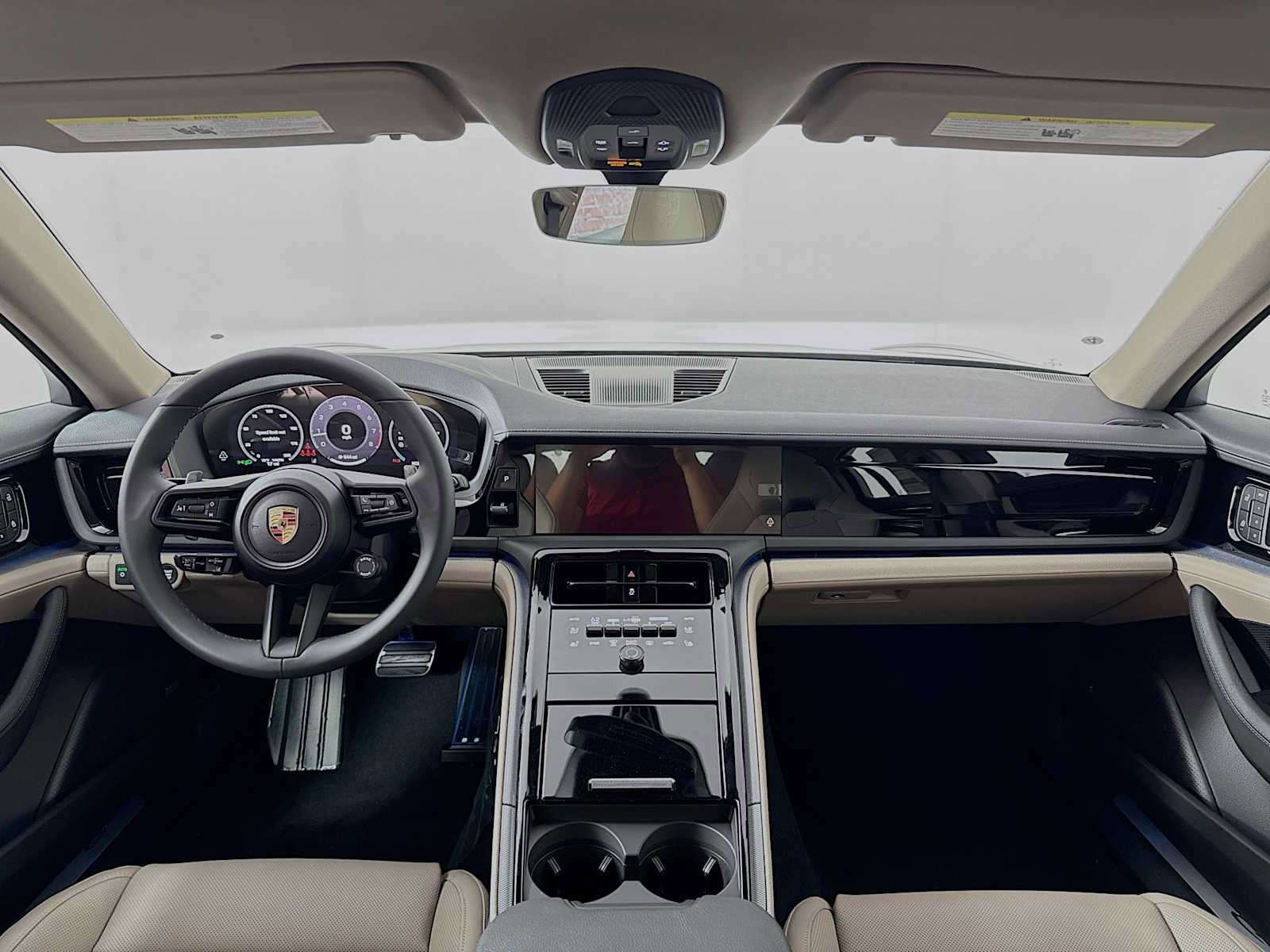 New 2025 Porsche Panamera image 36