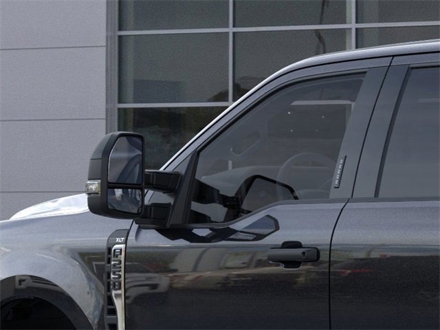 New 2025 Ford F250 XLT image 12