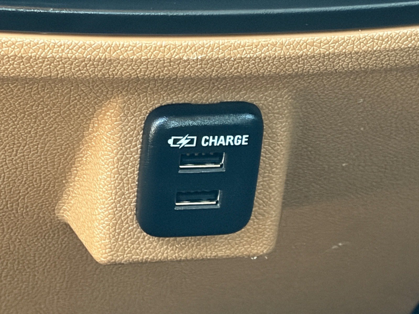 Used 2015 Buick Enclave Leather FWD image 17