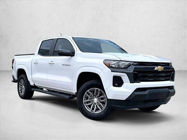 Used 2024 Chevrolet Colorado LT w/ LT Convenience Package II RWD image 12