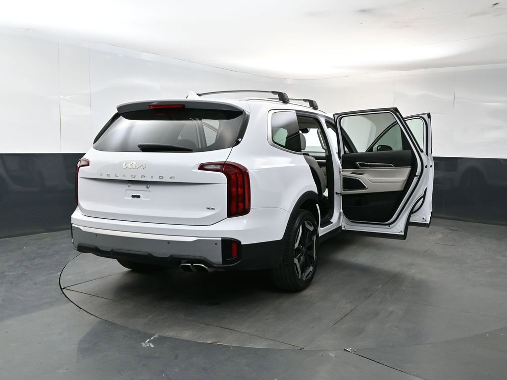Certified 2024 Kia Telluride S AWD/4WD image 29