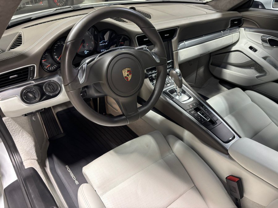Used 2013 Porsche 911 Carrera S RWD image 19