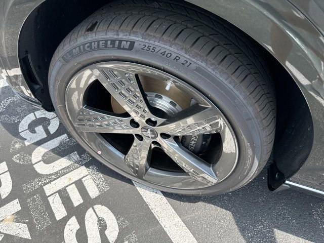 Used 2025 Genesis GV70 3.5T Sport w/ Sport Advanced Package image 18