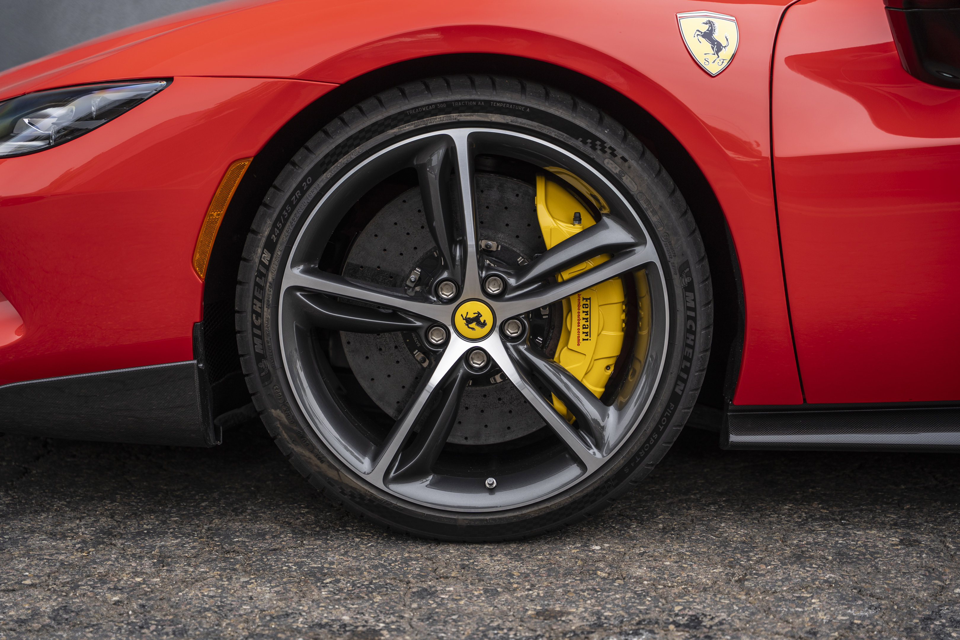 Used 2023 Ferrari 296 GTB RWD image 22