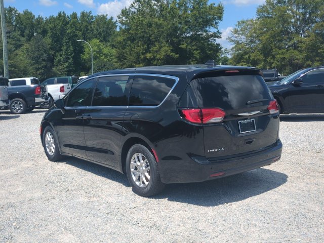 New 2027 Chrysler Pacifica LX FWD image 3