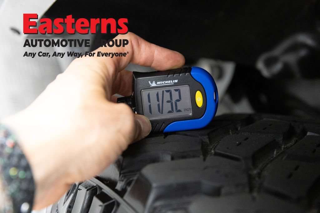 Used 2023 Jeep Wrangler Unlimited w/ Cold Weather Group AWD/4WD image 26