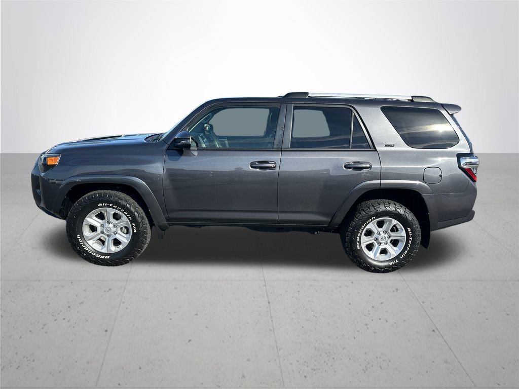 Certified 2021 Toyota 4Runner SR5 Premium w/ Moonroof Package AWD/4WD image 9