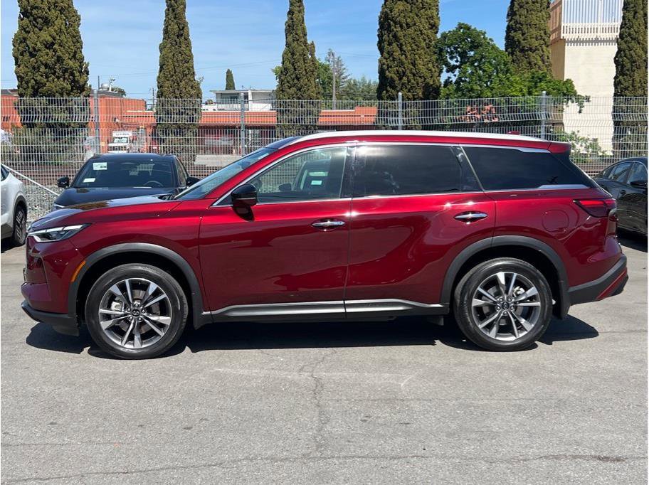 Used 2023 INFINITI QX60 Luxe w/ Cargo Package image 7