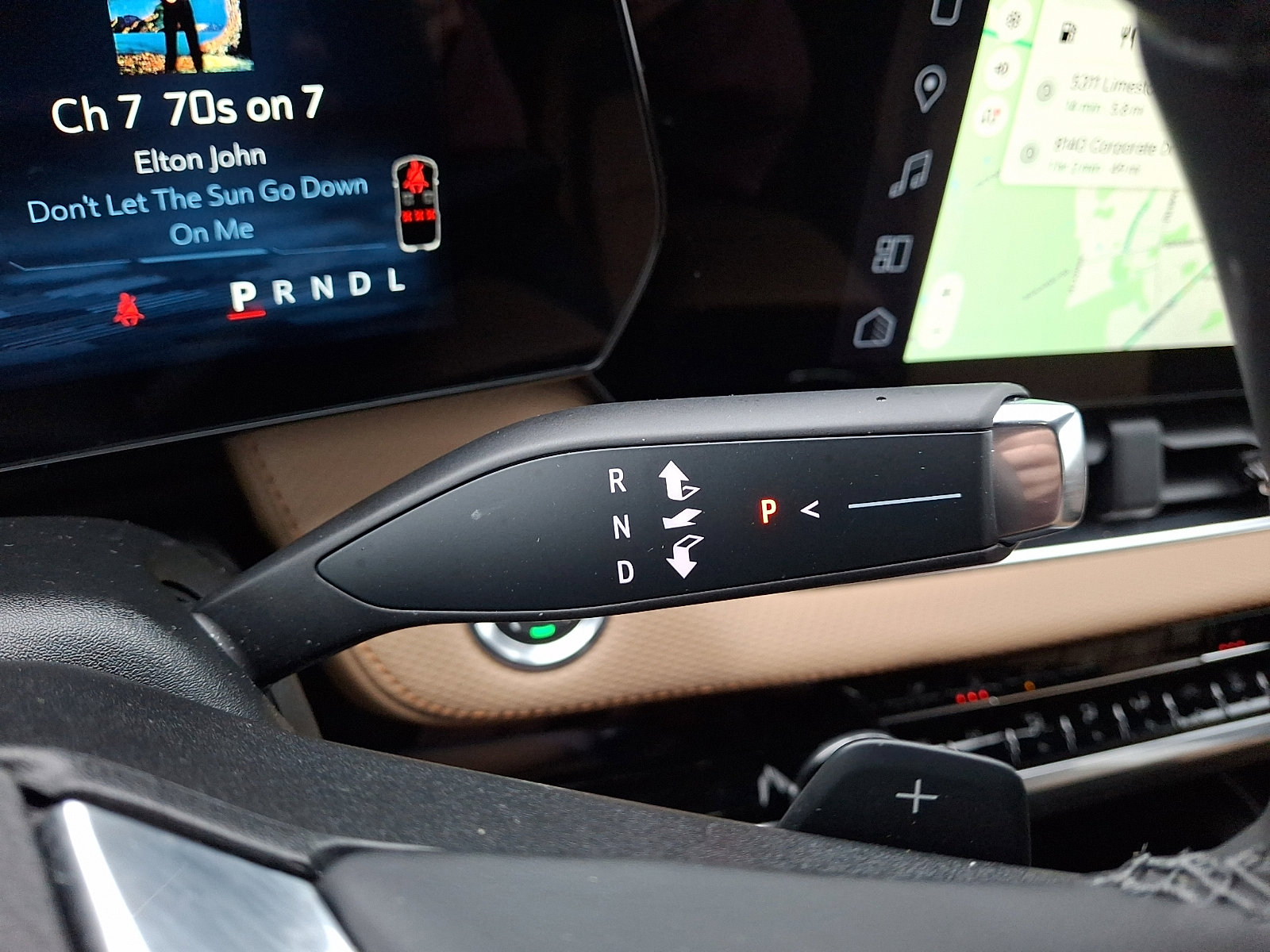 Used 2025 Chevrolet Equinox ACTIV w/ Safety and Technology Package FWD image 14