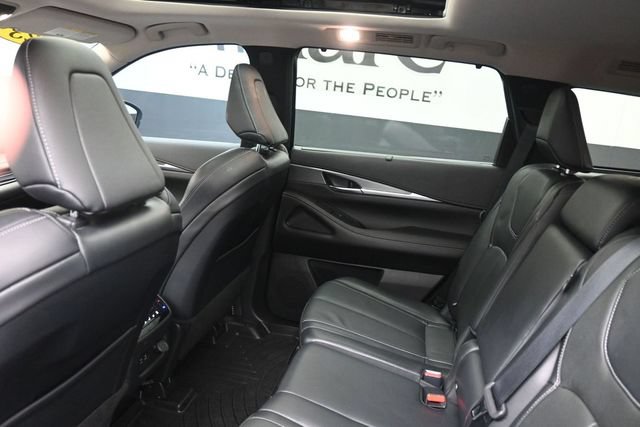 Used 2023 INFINITI QX60 Luxe w/ Cargo Package AWD/4WD image 28
