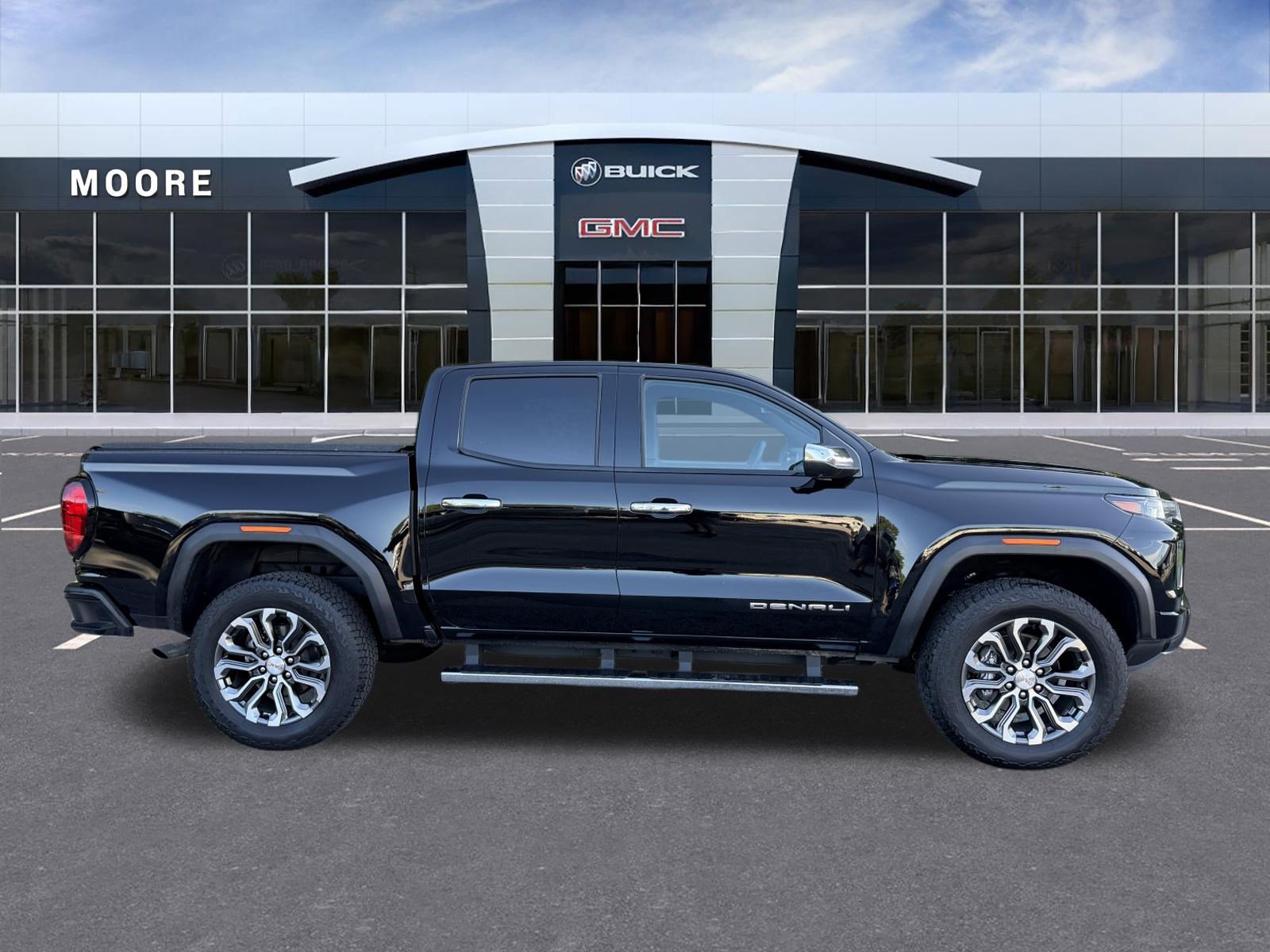 Used 2026 GMC Canyon Denali AWD/4WD image 2