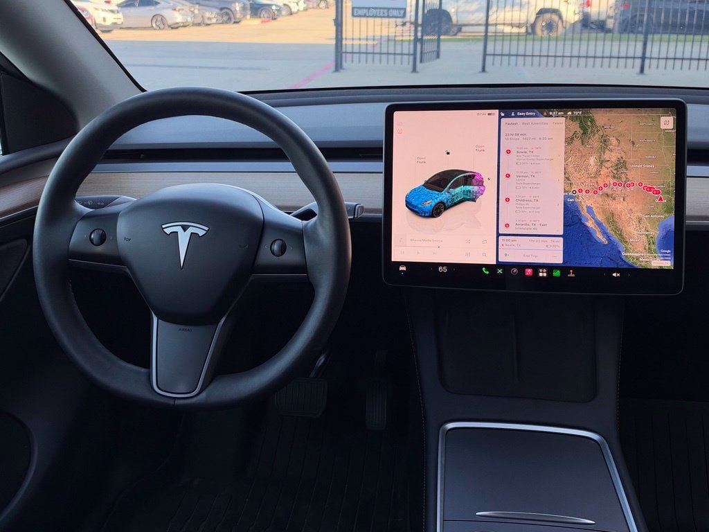 Used 2023 Tesla Model Y Long Range AWD/4WD image 5