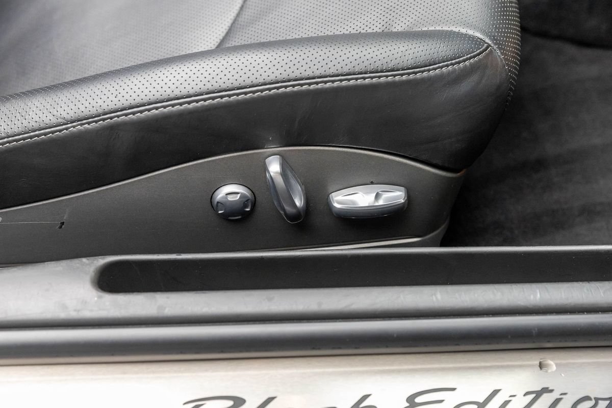 Used 2012 Porsche 911 Carrera Black Edition RWD image 36