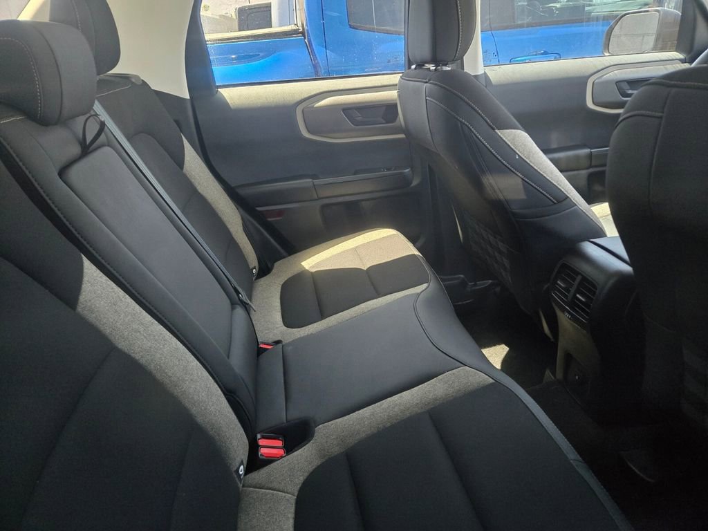 Used 2025 Ford Bronco Sport Big Bend AWD/4WD image 4