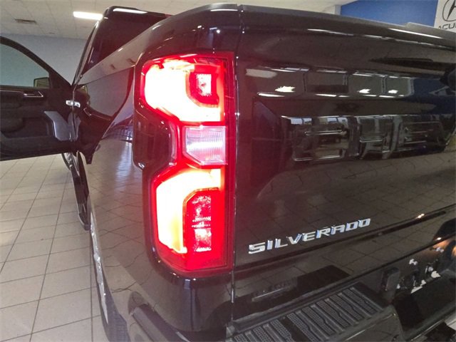 Used 2025 Chevrolet Silverado 1500 High Country w/ High Country Premium Package image 29