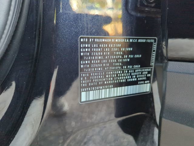 Used 2023 Volkswagen Taos SE w/ Black Wheel Package image 37