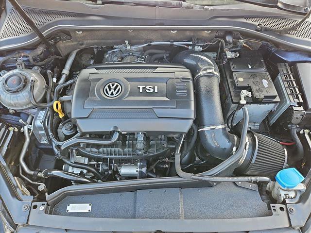Used 2018 Volkswagen GTI SE FWD image 30