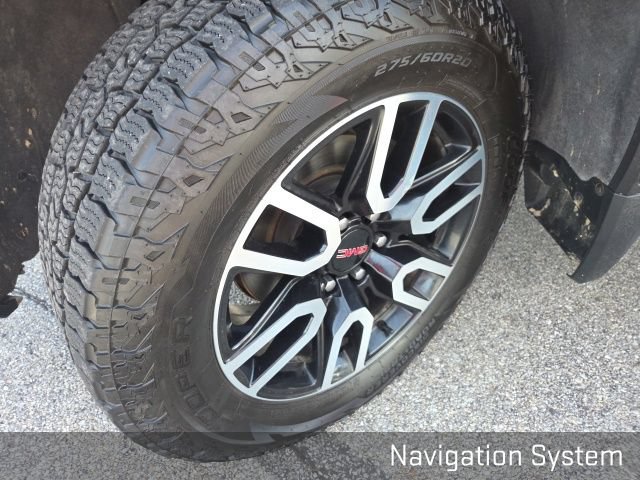 Used 2024 GMC Sierra 1500 AT4 w/ Technology Package AWD/4WD image 30