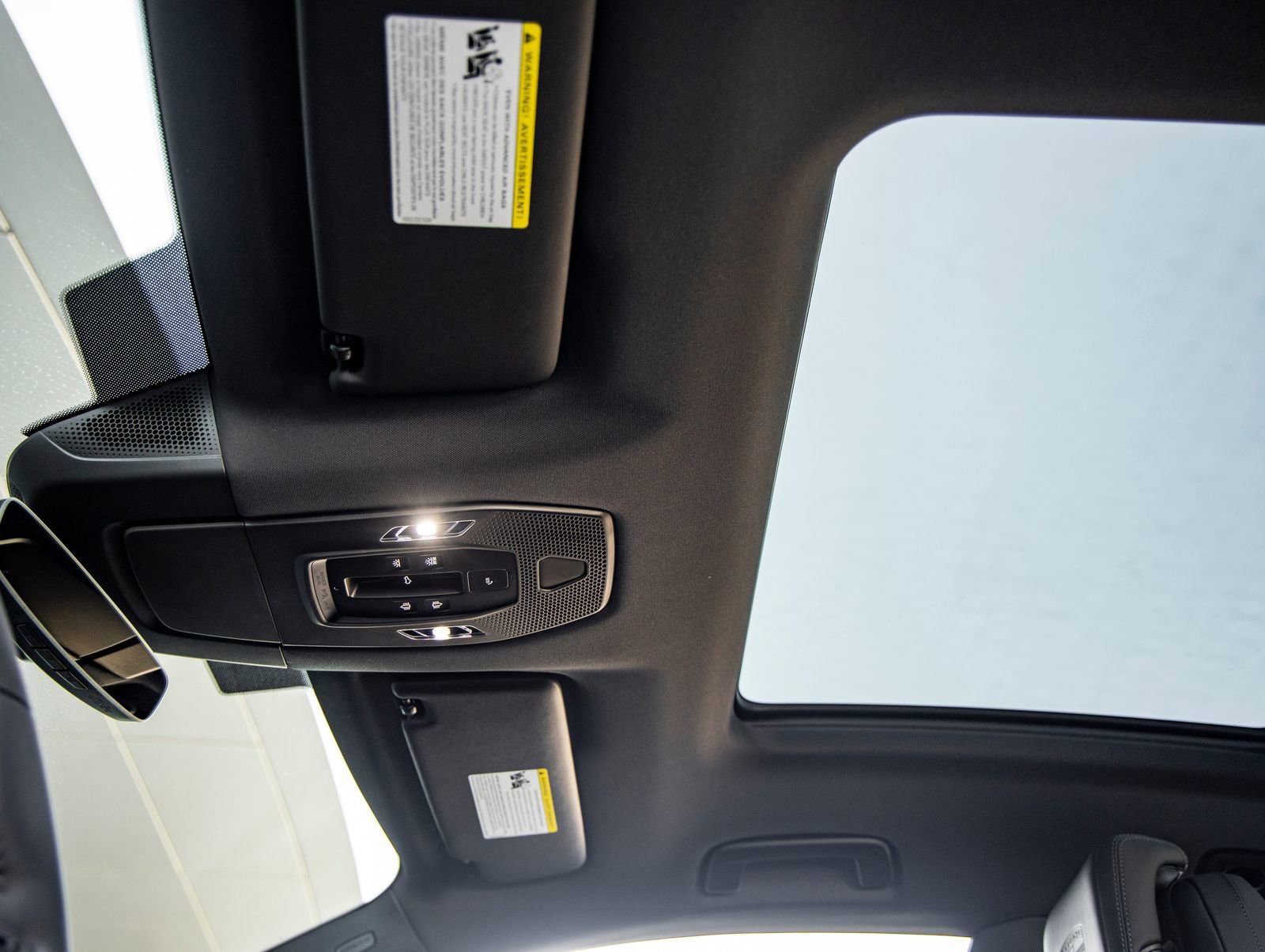 Used 2025 Porsche Macan Electric image 22