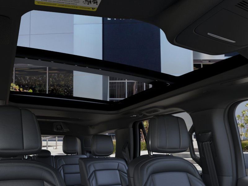 New 2025 Lincoln Navigator Reserve w/ Jet Appearance Package image 22
