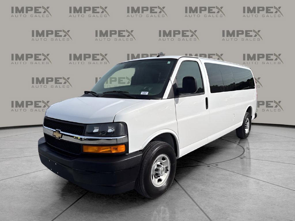 Used 2024 Chevrolet Express 3500 LS RWD image 1