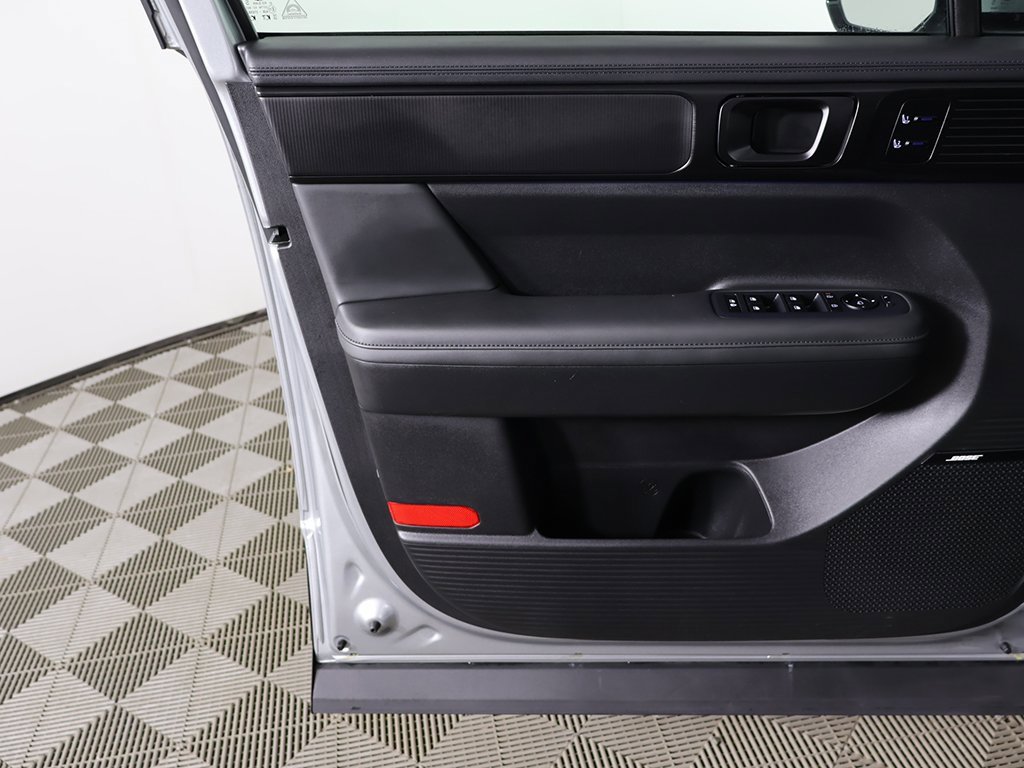 Certified 2025 Hyundai Santa Fe Calligraphy image 27