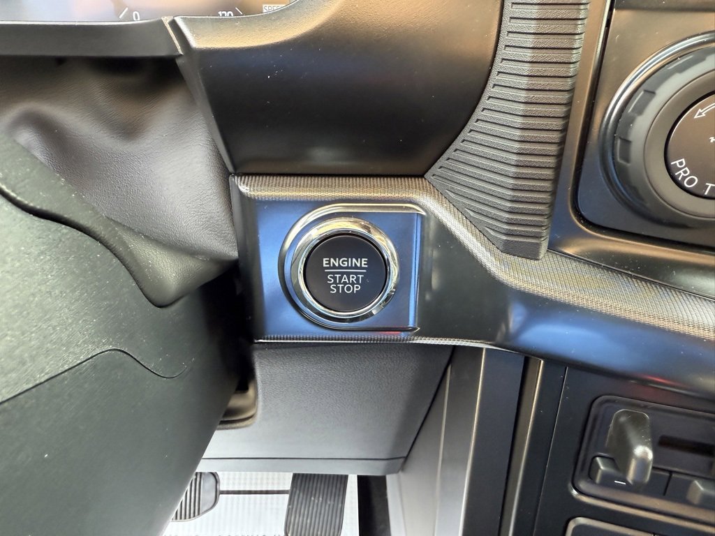 New 2025 Ford F150 Lariat w/ Equipment Group 502A High image 19