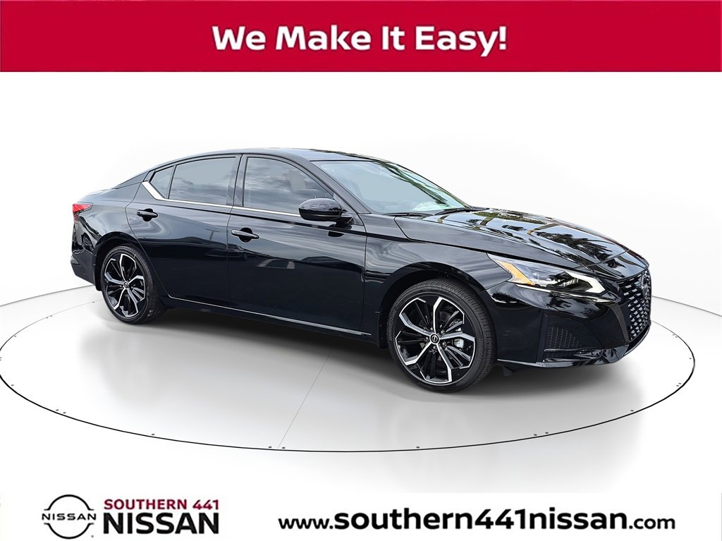 New 2025 Nissan Altima 2.5 SR
