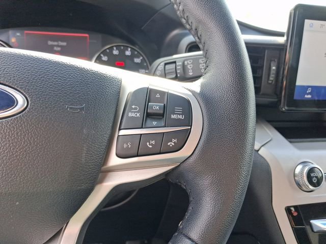 Used 2024 Ford Explorer XLT image 17