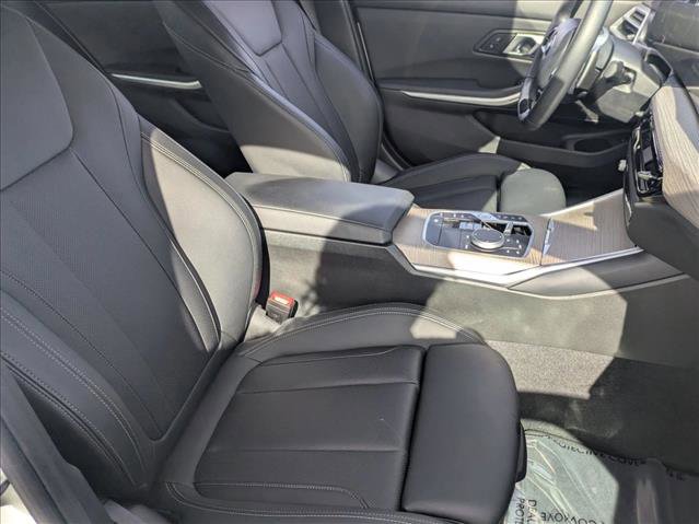 Used 2025 BMW 330i Sedan image 20