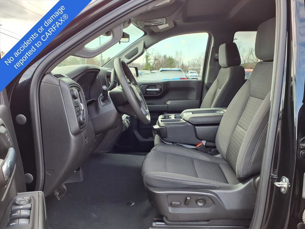 Used 2022 Chevrolet Silverado 1500 Custom Trail Boss w/ LPO, Dark Essentials Package image 18