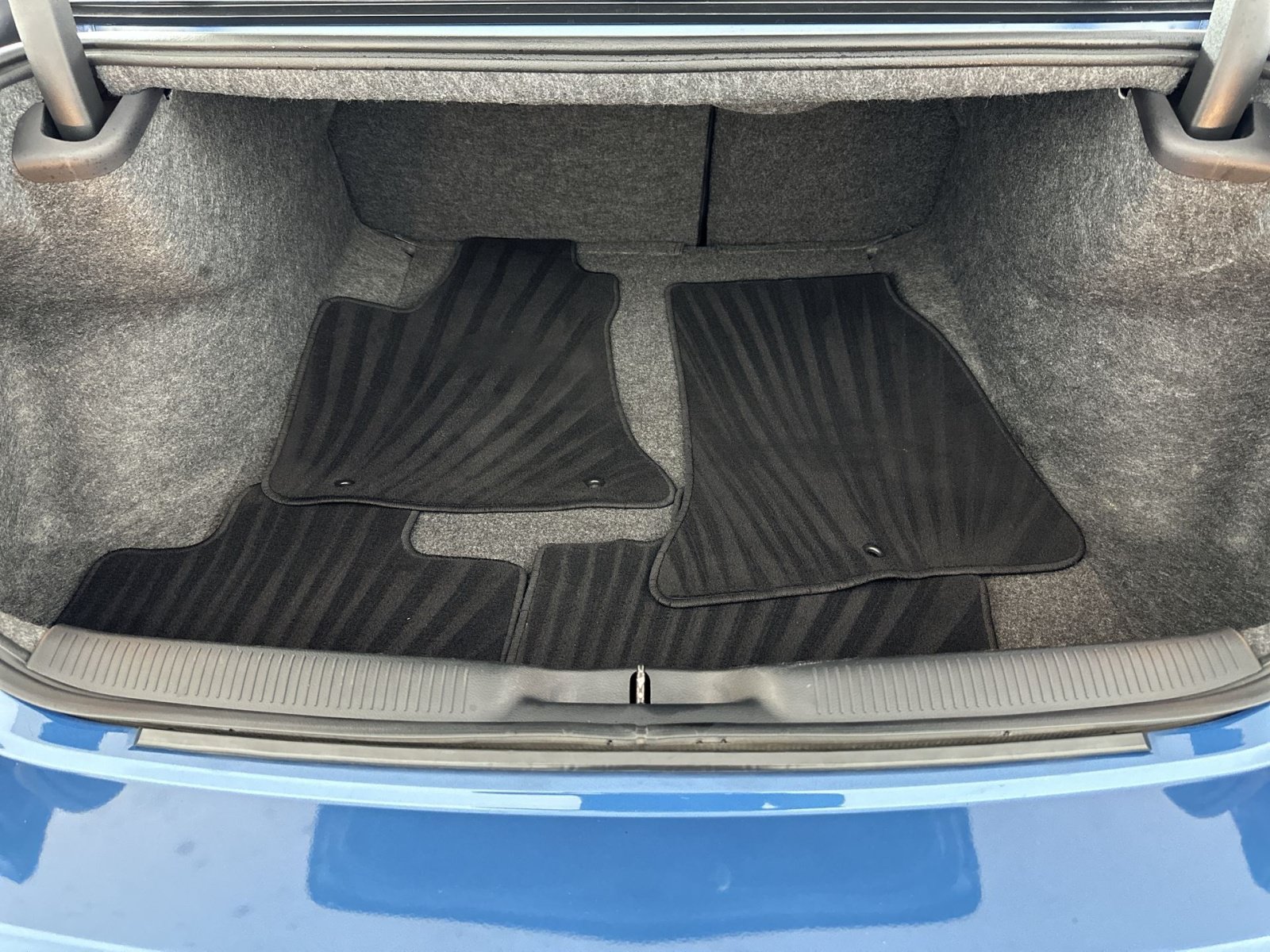 Used 2020 Dodge Charger Scat Pack RWD image 25