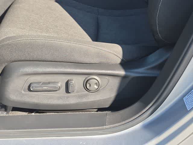 Used 2025 Honda Accord SE image 15
