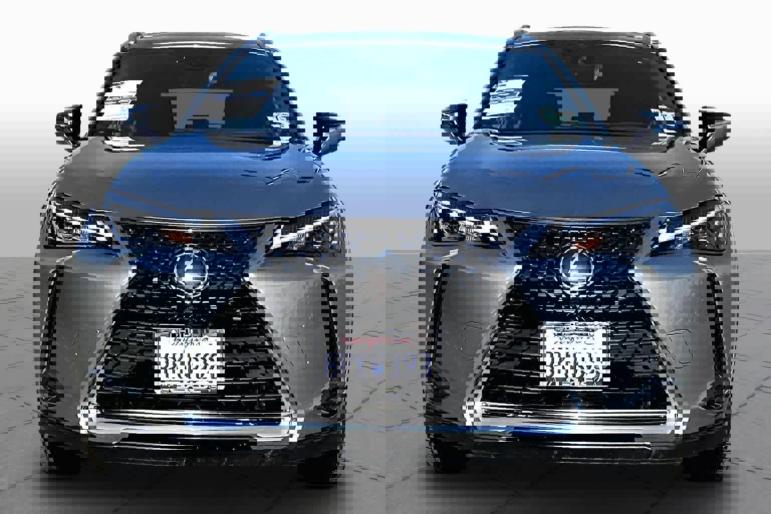 Used 2020 Lexus UX 200 w/ Premium Package image 3