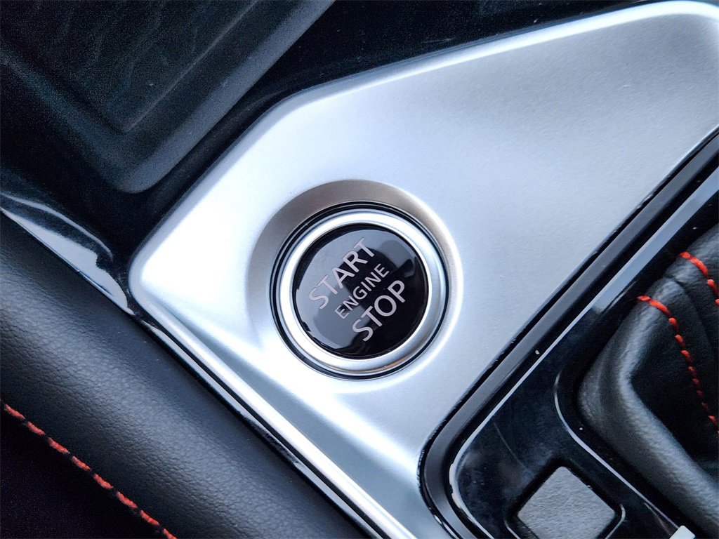 New 2025 Nissan Altima 2.5 SR image 16