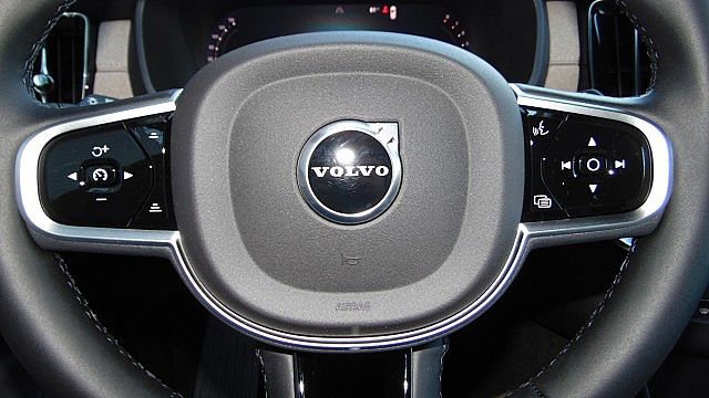 New 2026 Volvo XC90 B6 Ultra w/ Protection Package image 23