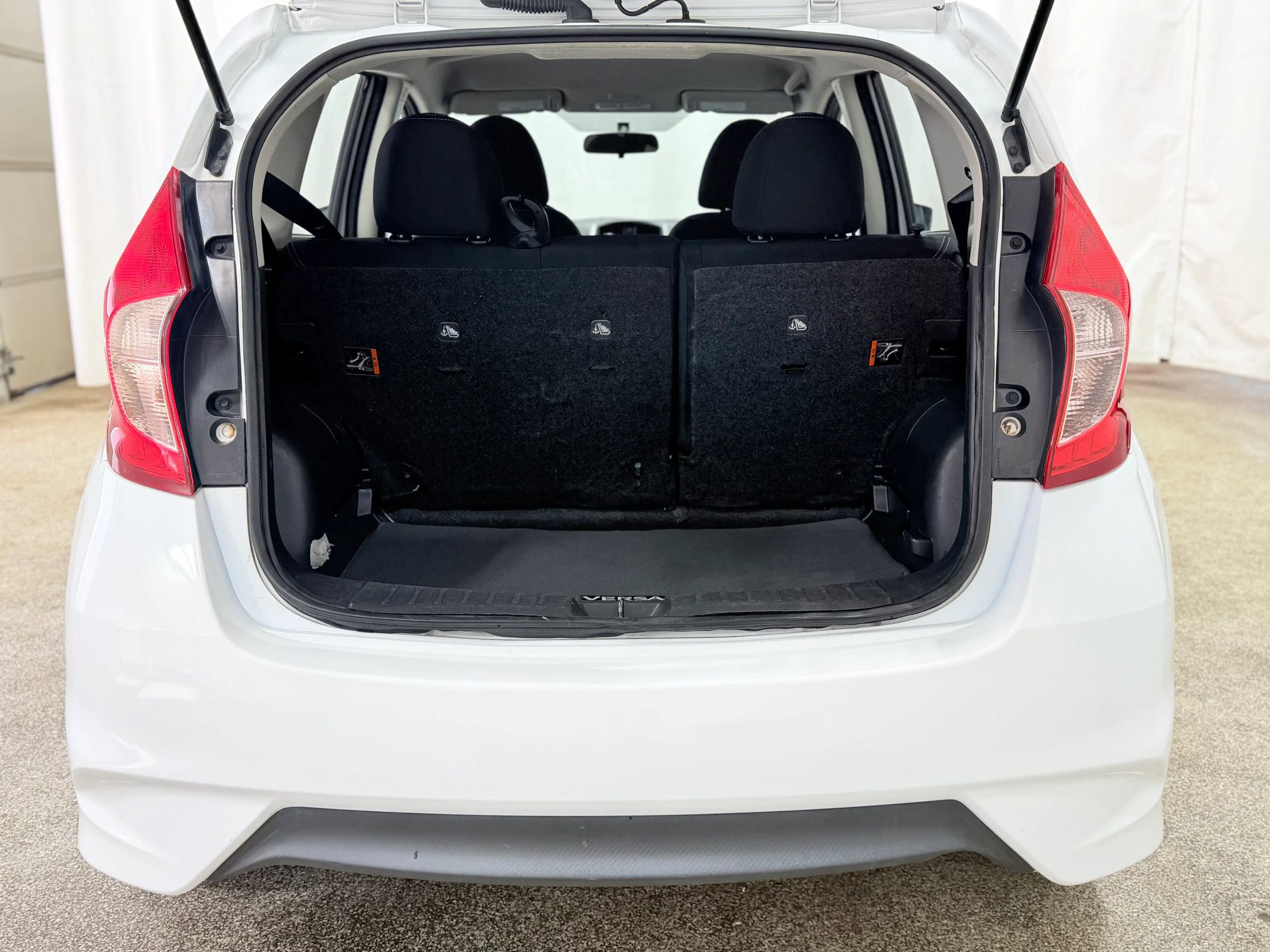 Used 2019 Nissan Versa Note S image 36